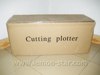 AK-720V cutting plotter packing